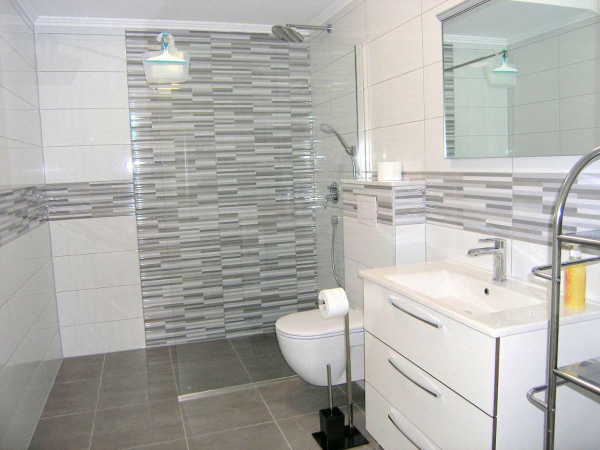 Apartmani Krajinovic คิร์ก ภายนอก รูปภาพ