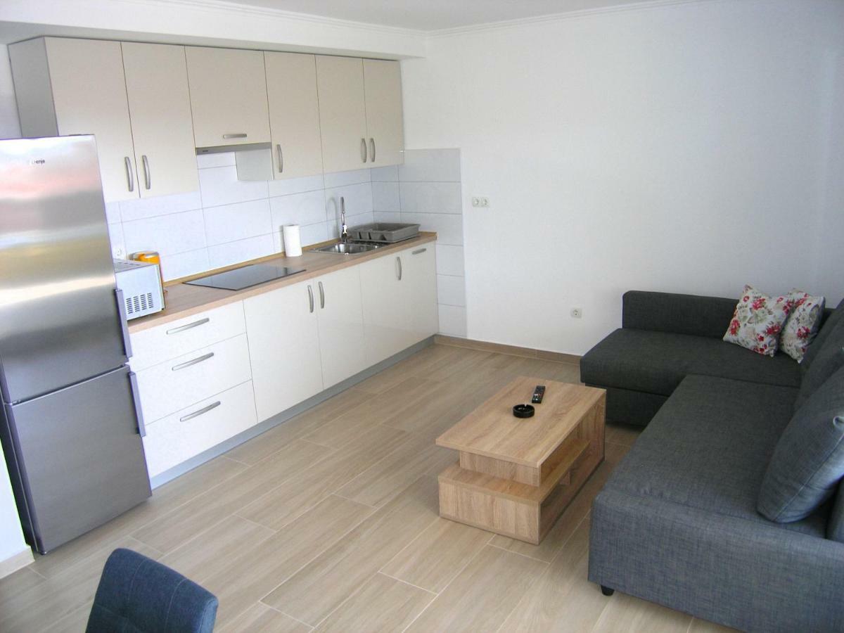 Apartmani Krajinovic คิร์ก ภายนอก รูปภาพ