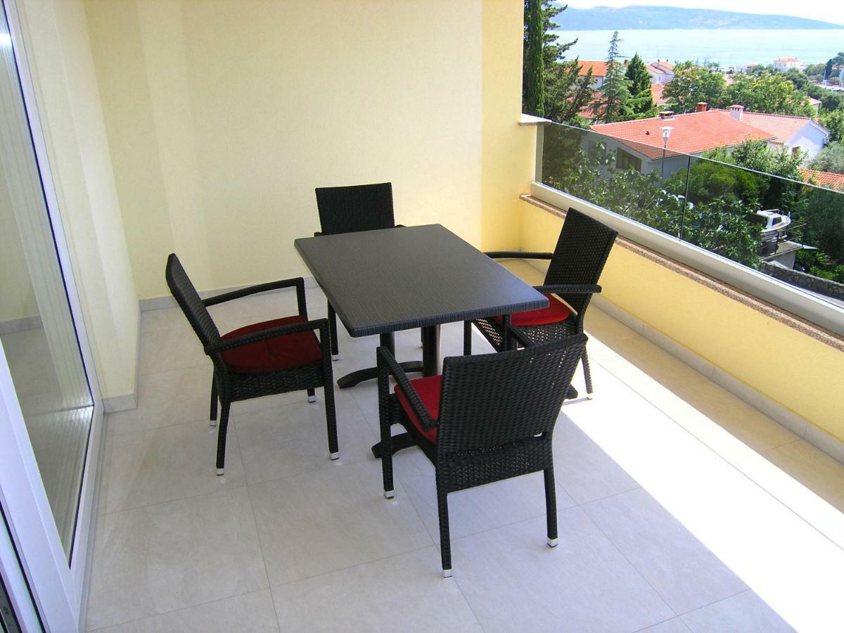 Apartmani Krajinovic คิร์ก ภายนอก รูปภาพ