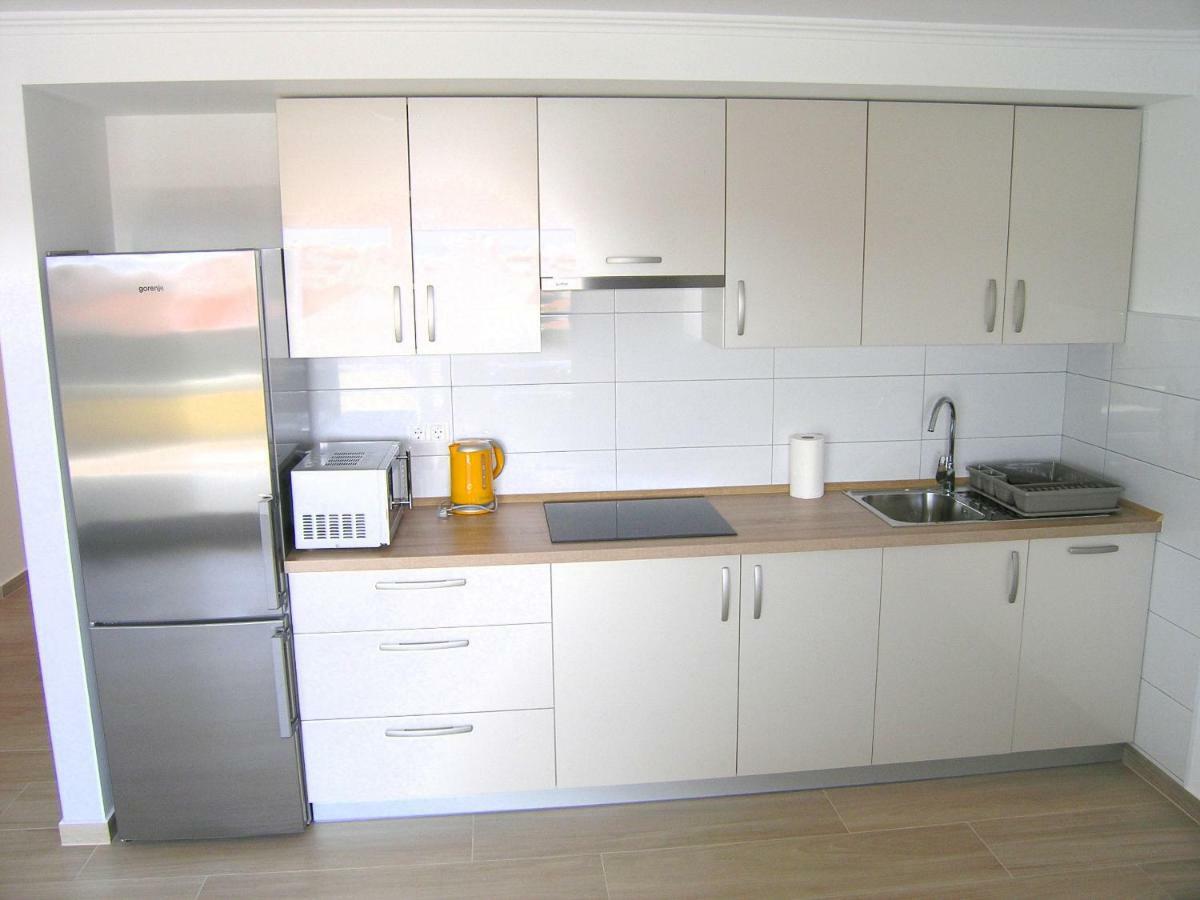 Apartmani Krajinovic คิร์ก ภายนอก รูปภาพ